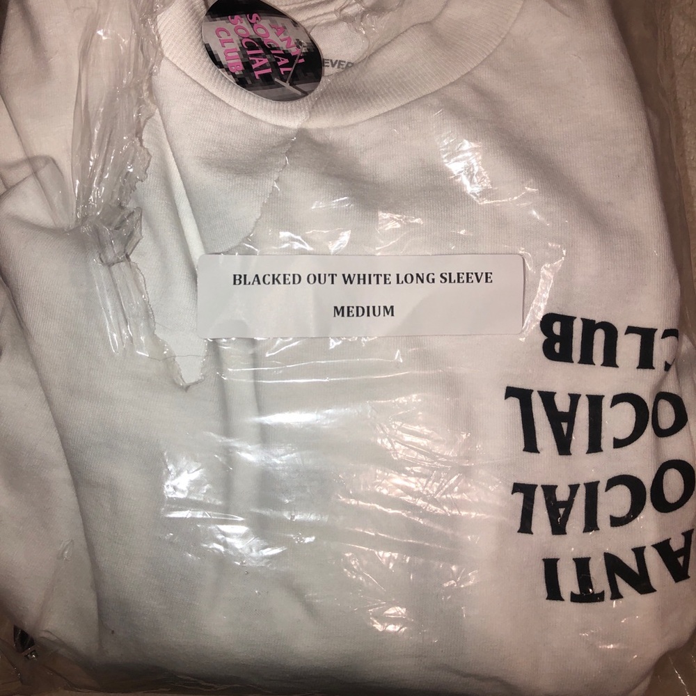 ANTI SOCIAL SOCIAL CLUB LONG SLEEVE